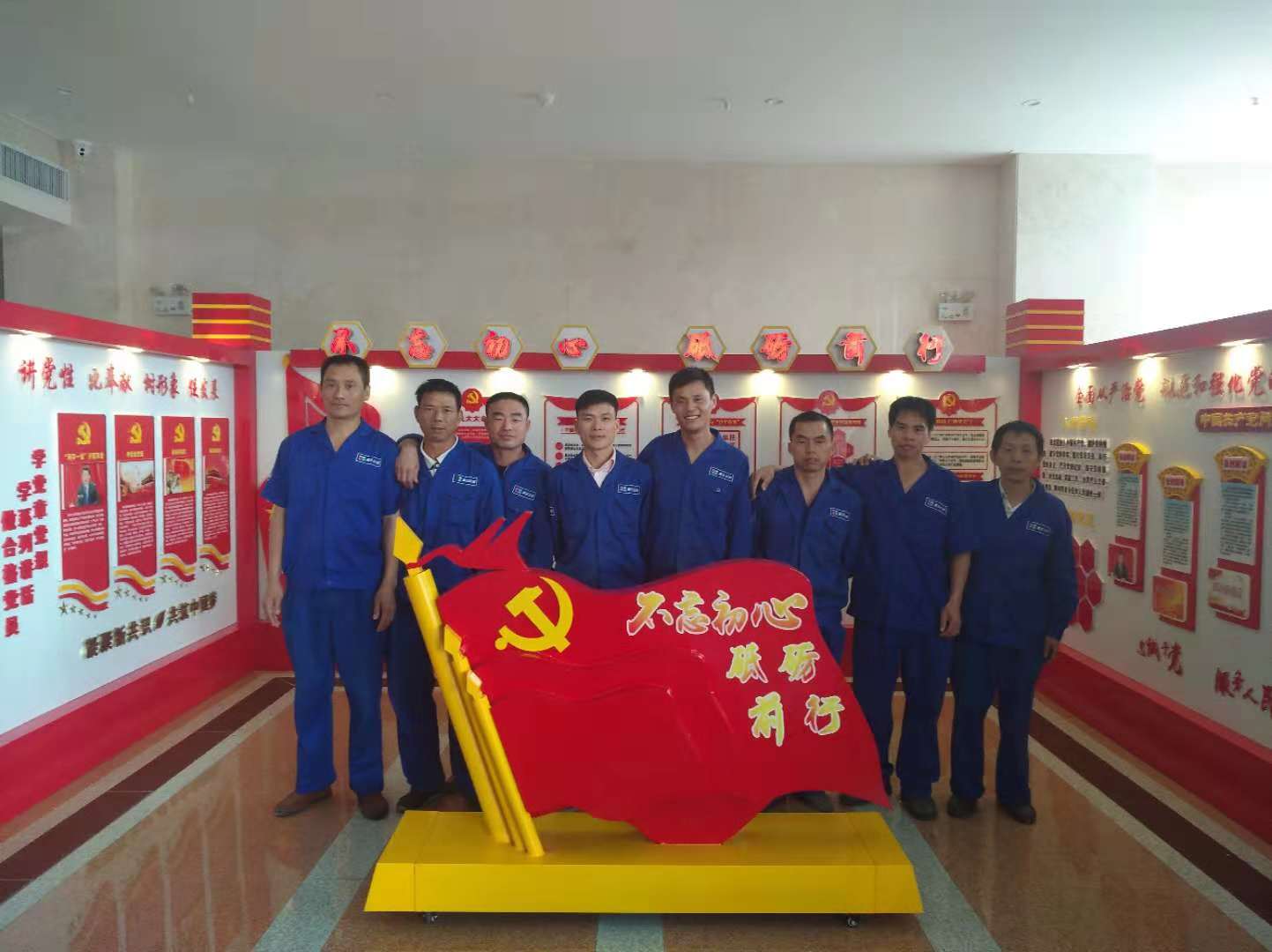 �����ڰ���о仰����Ҳ��ַ����պ���ƶ����